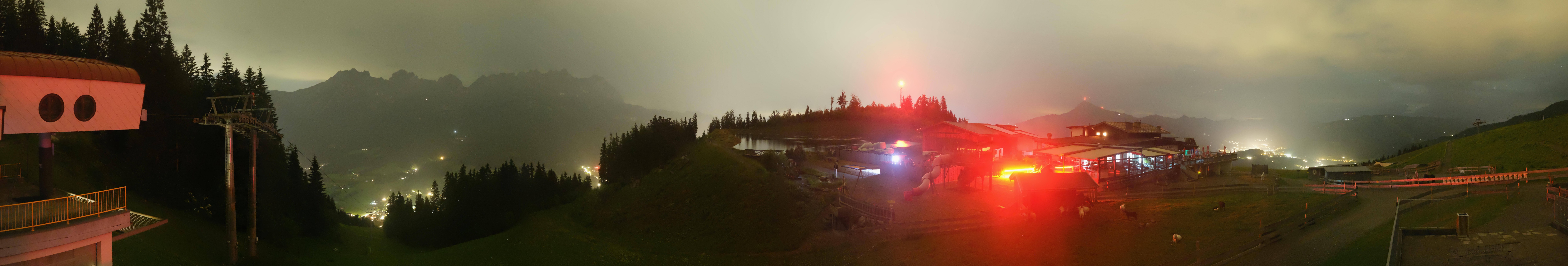 Archived image Webcam View of the Astberg in SkiWelt Wilder Kaiser