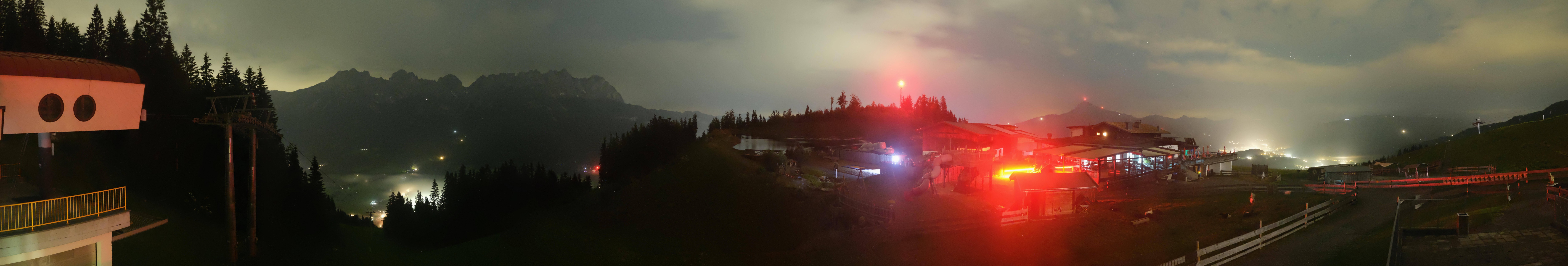 Archiv Foto Webcam Panoramasicht SkiWelt Wilder Kaiser: Astberg