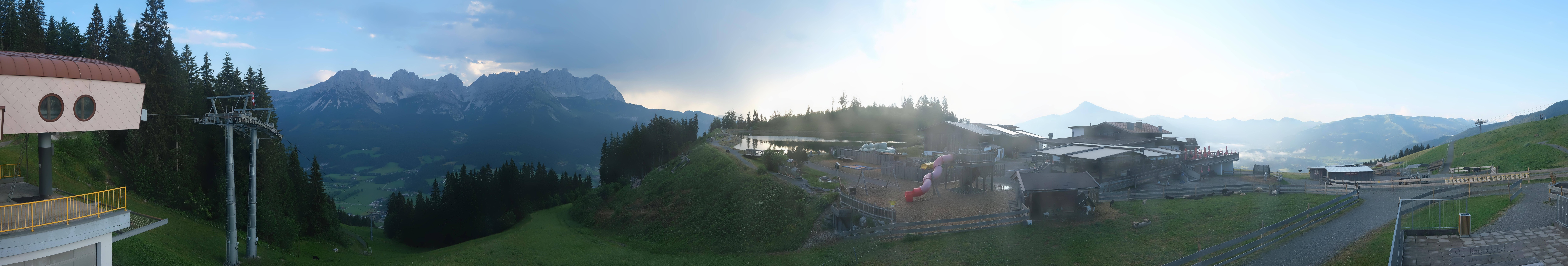 Archiv Foto Webcam Panoramasicht SkiWelt Wilder Kaiser: Astberg