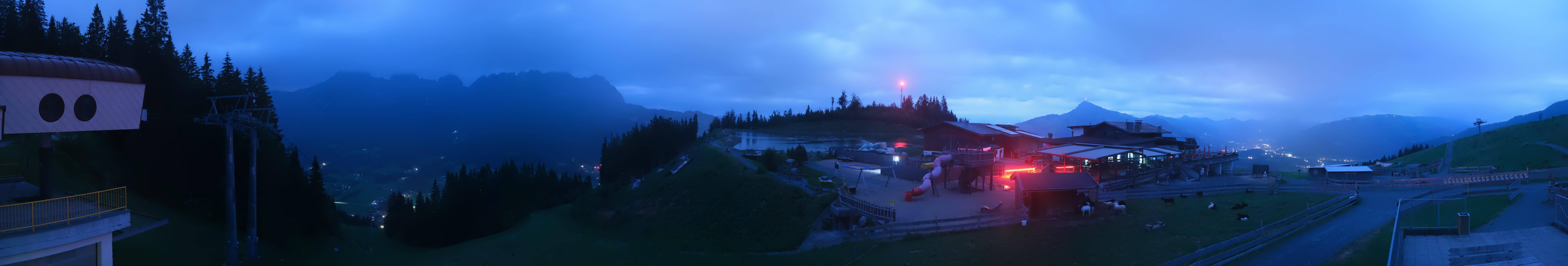 Archiv Foto Webcam Panoramasicht SkiWelt Wilder Kaiser: Astberg