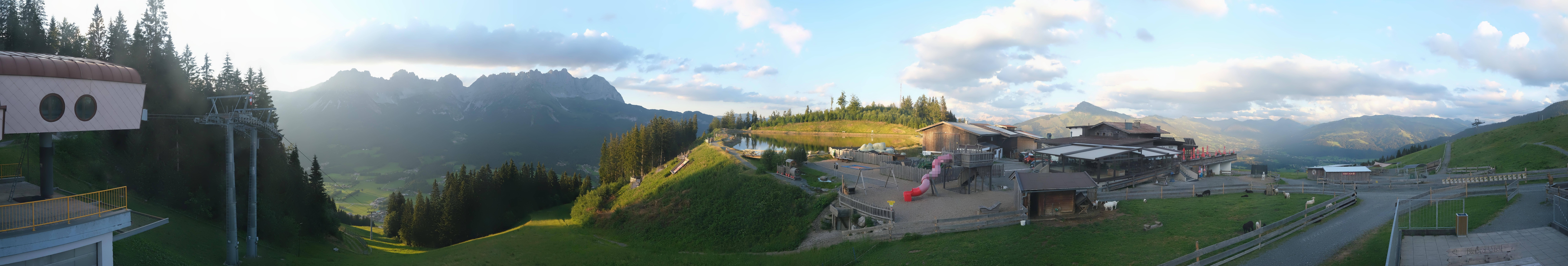 Archiv Foto Webcam Panoramasicht SkiWelt Wilder Kaiser: Astberg