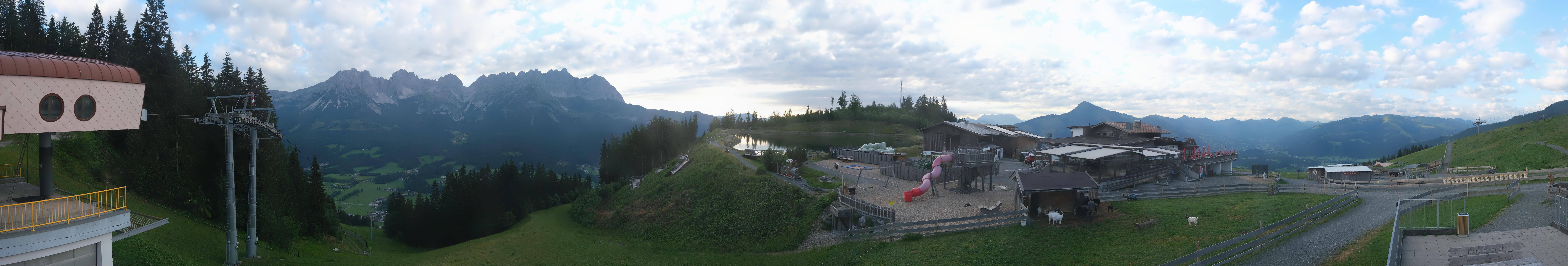 Archiv Foto Webcam Panoramasicht SkiWelt Wilder Kaiser: Astberg