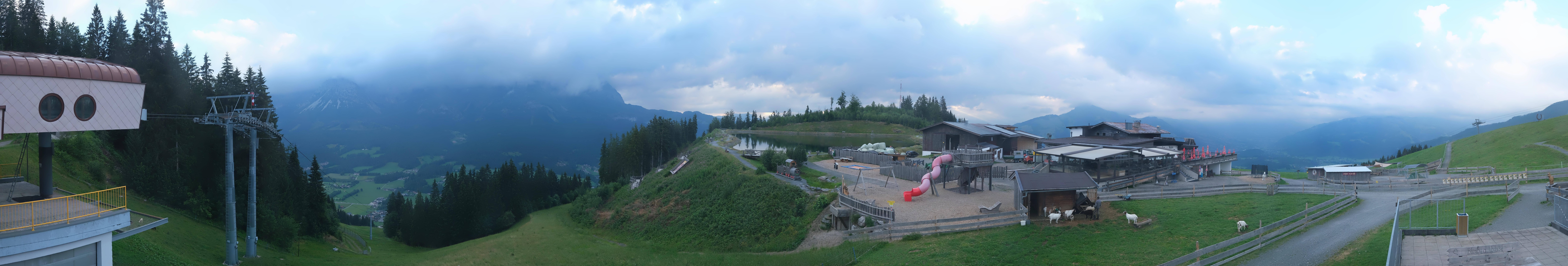 Archiv Foto Webcam Panoramasicht SkiWelt Wilder Kaiser: Astberg