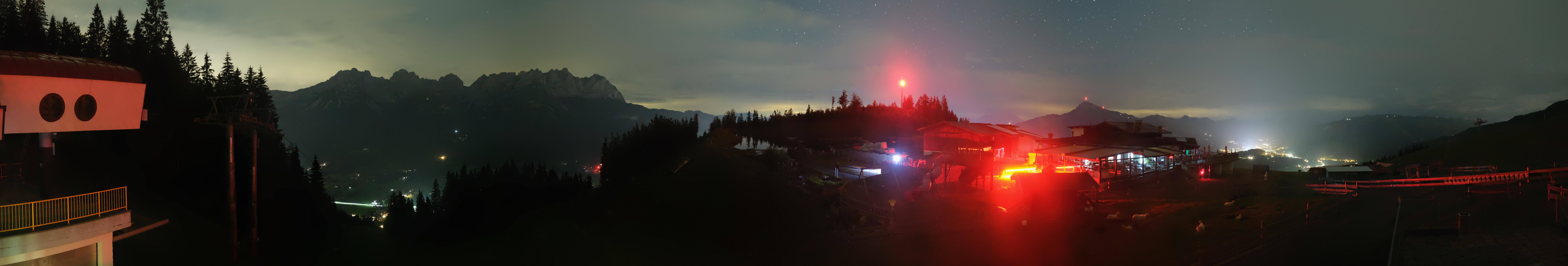 Archiv Foto Webcam Panoramasicht SkiWelt Wilder Kaiser: Astberg