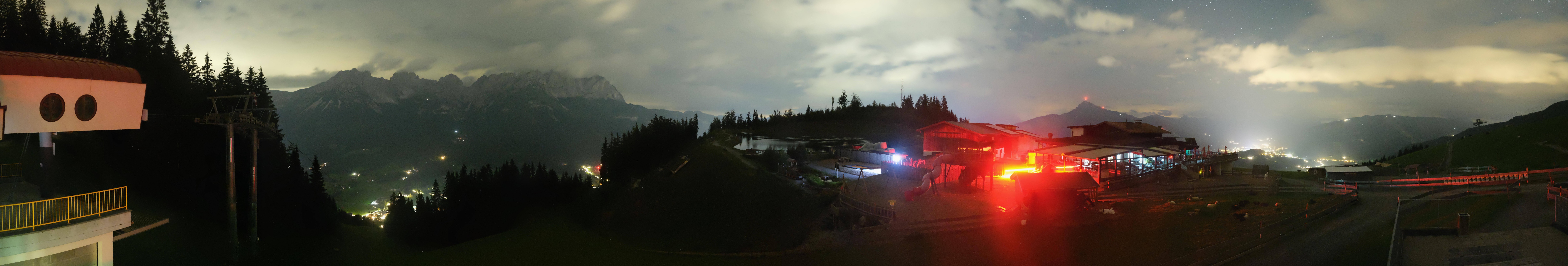 Archiv Foto Webcam Panoramasicht SkiWelt Wilder Kaiser: Astberg