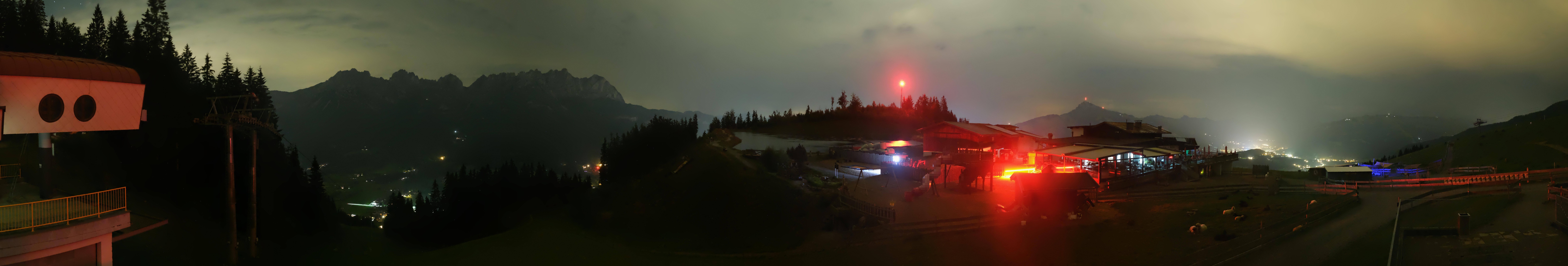 Archiv Foto Webcam Panoramasicht SkiWelt Wilder Kaiser: Astberg