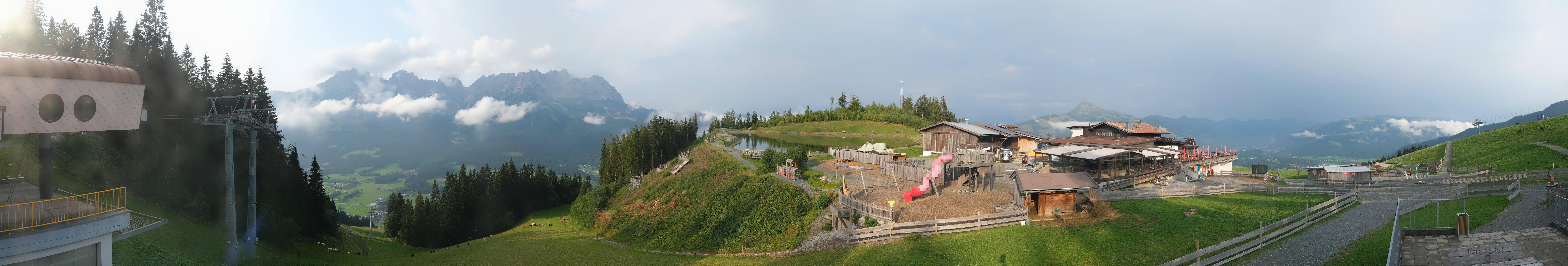 Archiv Foto Webcam Panoramasicht SkiWelt Wilder Kaiser: Astberg