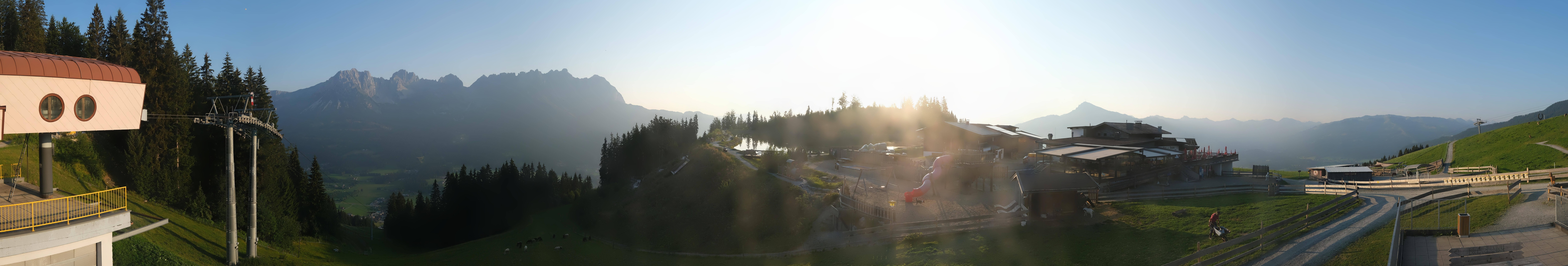 Archiv Foto Webcam Panoramasicht SkiWelt Wilder Kaiser: Astberg