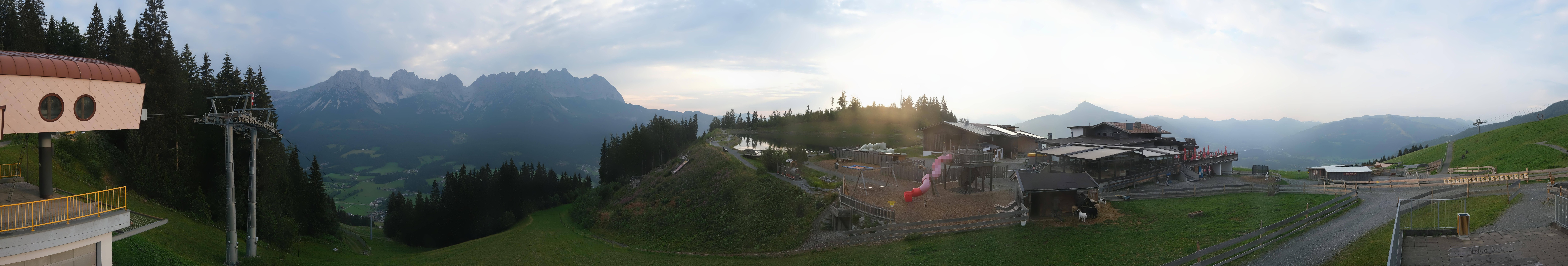 Archived image Webcam View of the Astberg in SkiWelt Wilder Kaiser