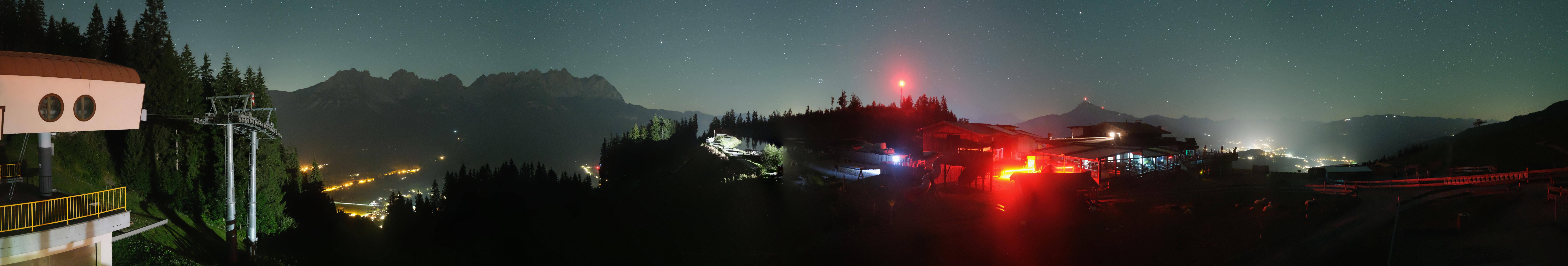 Archiv Foto Webcam Panoramasicht SkiWelt Wilder Kaiser: Astberg