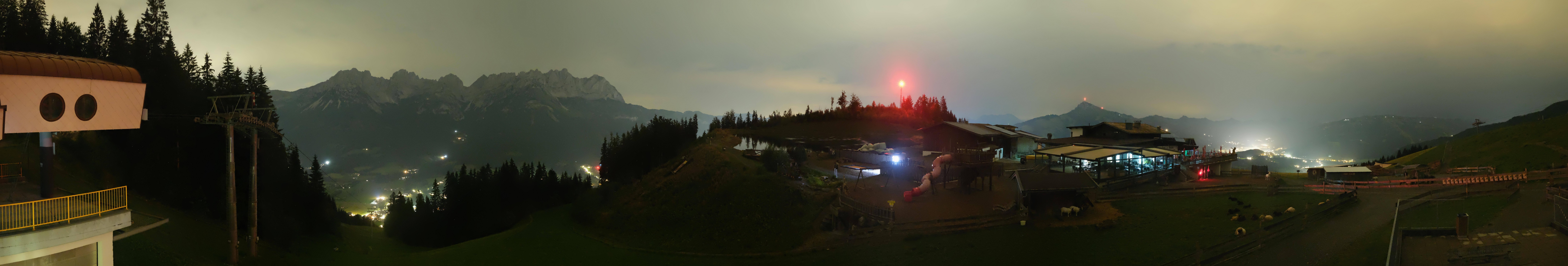 Archiv Foto Webcam Panoramasicht SkiWelt Wilder Kaiser: Astberg