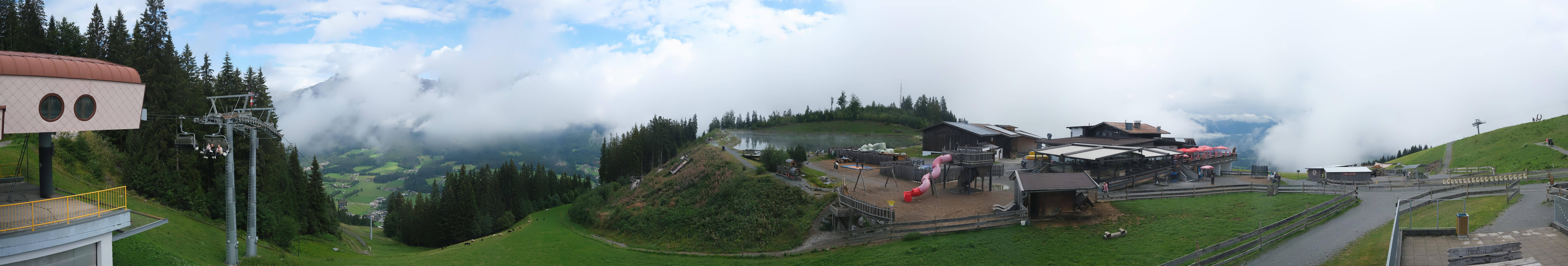 Archived image Webcam View of the Astberg in SkiWelt Wilder Kaiser