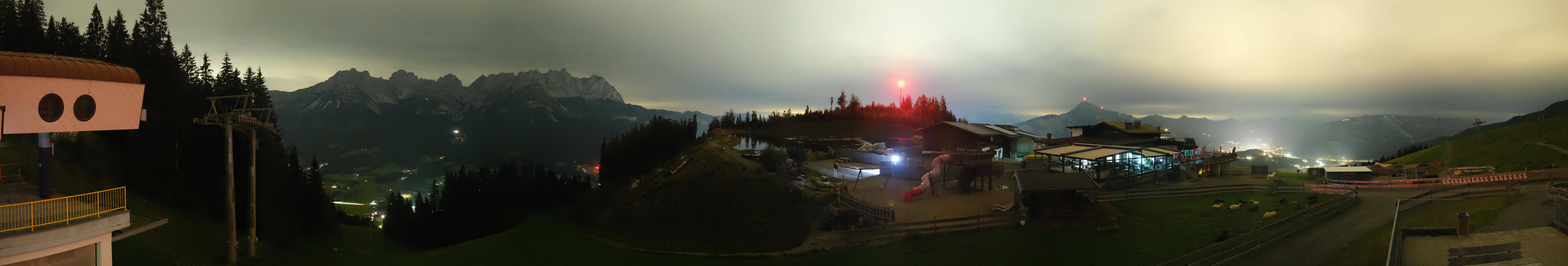 Archived image Webcam View of the Astberg in SkiWelt Wilder Kaiser