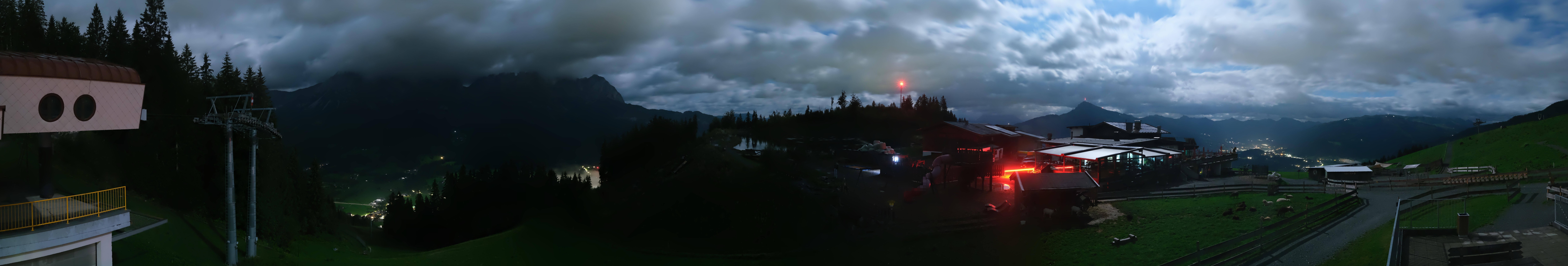 Archiv Foto Webcam Panoramasicht SkiWelt Wilder Kaiser: Astberg