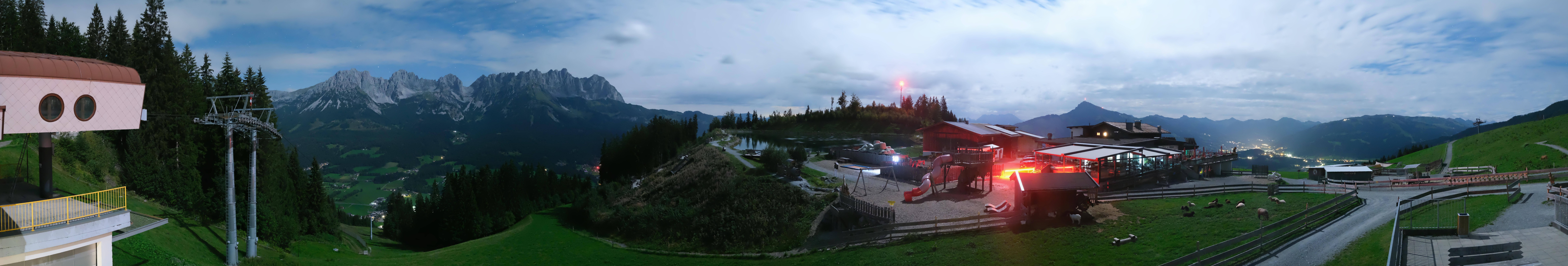 Archiv Foto Webcam Panoramasicht SkiWelt Wilder Kaiser: Astberg