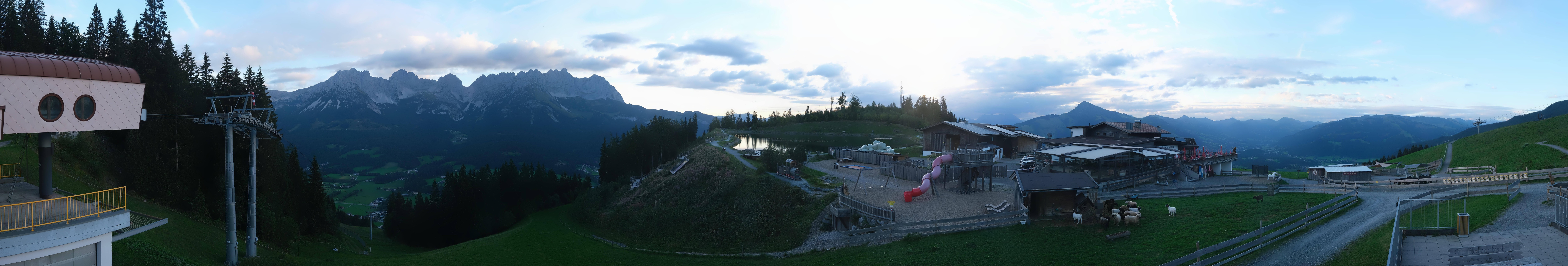 Archived image Webcam View of the Astberg in SkiWelt Wilder Kaiser