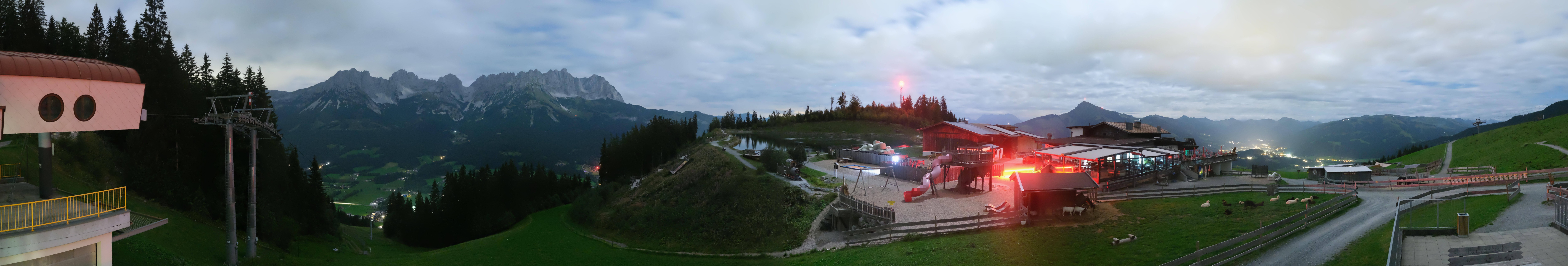 Archived image Webcam View of the Astberg in SkiWelt Wilder Kaiser