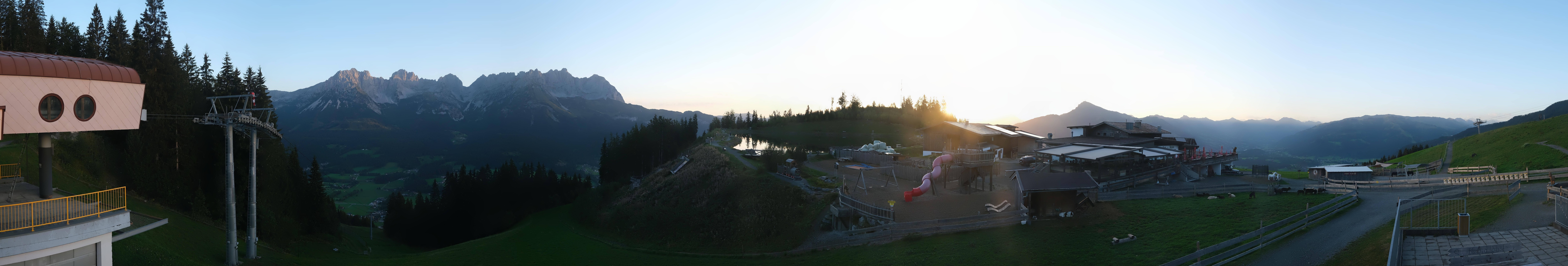 Archiv Foto Webcam Panoramasicht SkiWelt Wilder Kaiser: Astberg