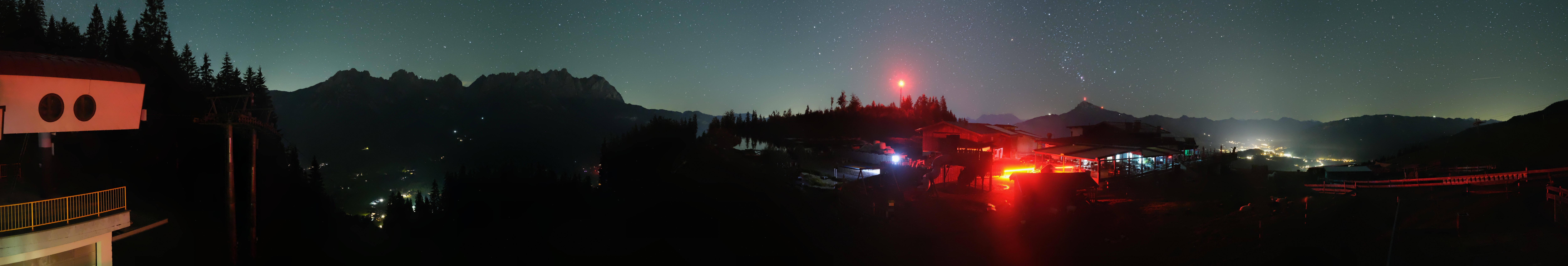 Archiv Foto Webcam Panoramasicht SkiWelt Wilder Kaiser: Astberg