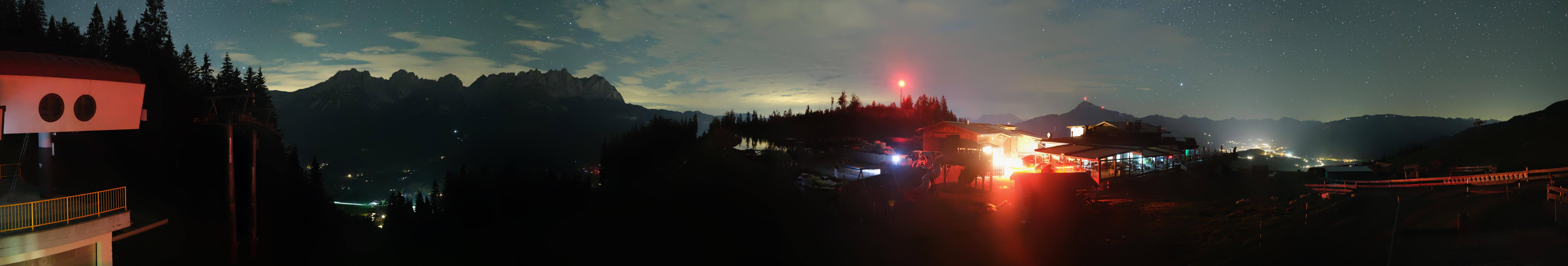 Archiv Foto Webcam Panoramasicht SkiWelt Wilder Kaiser: Astberg