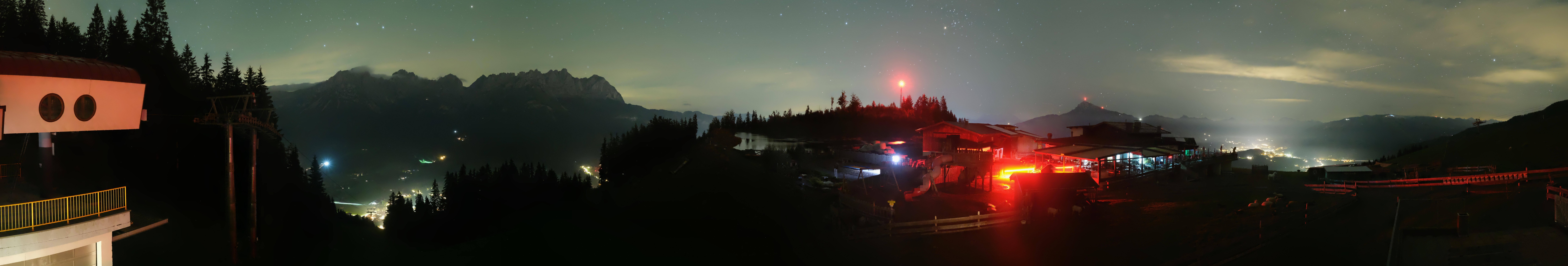 Archiv Foto Webcam Panoramasicht SkiWelt Wilder Kaiser: Astberg