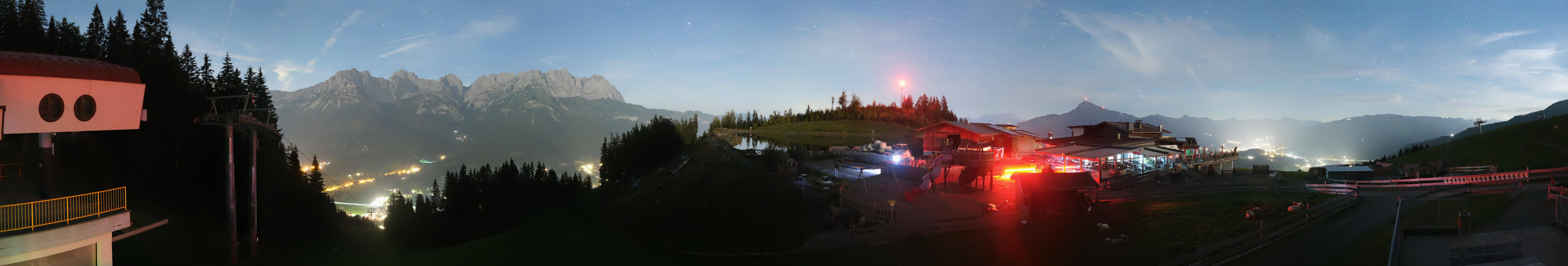 Archiv Foto Webcam Panoramasicht SkiWelt Wilder Kaiser: Astberg