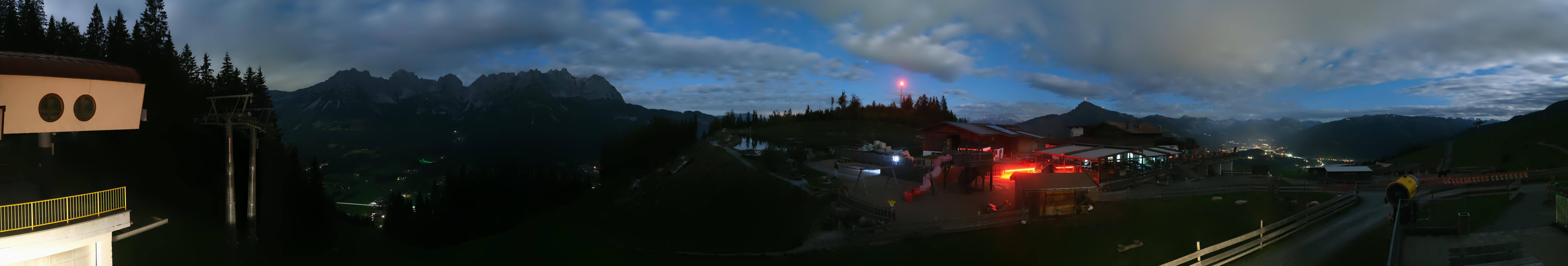 Archiv Foto Webcam Panoramasicht SkiWelt Wilder Kaiser: Astberg