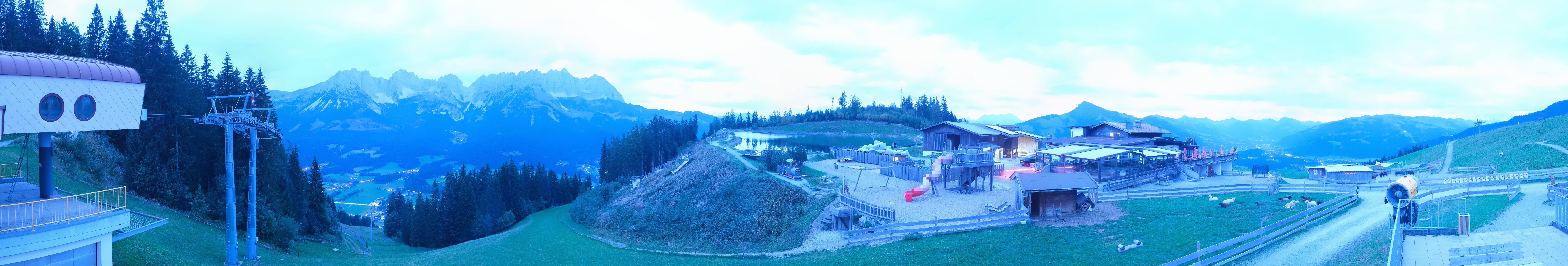 Archiv Foto Webcam Panoramasicht SkiWelt Wilder Kaiser: Astberg