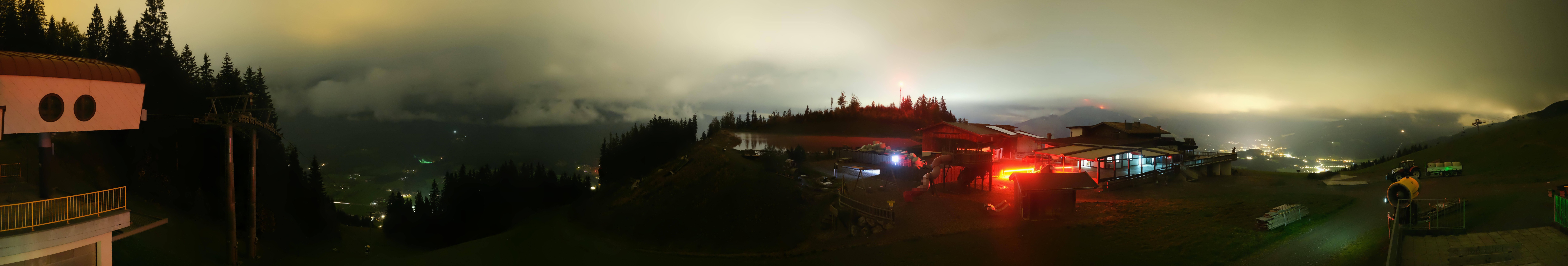 Archived image Webcam View of the Astberg in SkiWelt Wilder Kaiser
