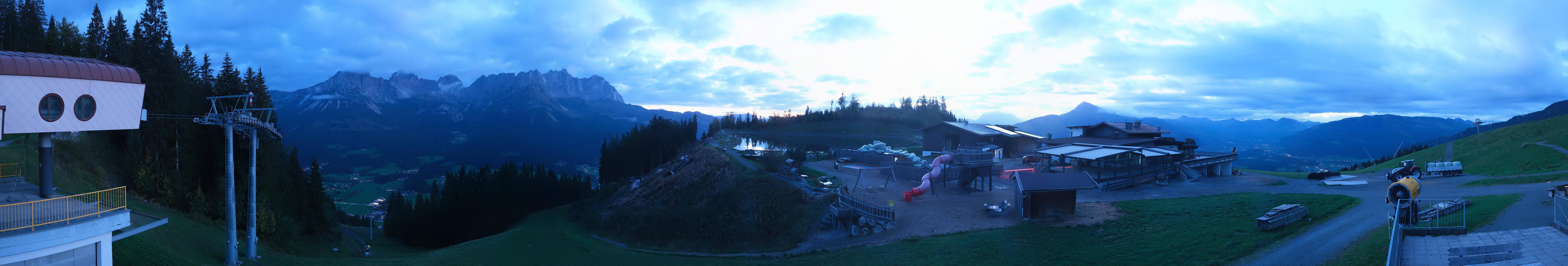 Archiv Foto Webcam Panoramasicht SkiWelt Wilder Kaiser: Astberg