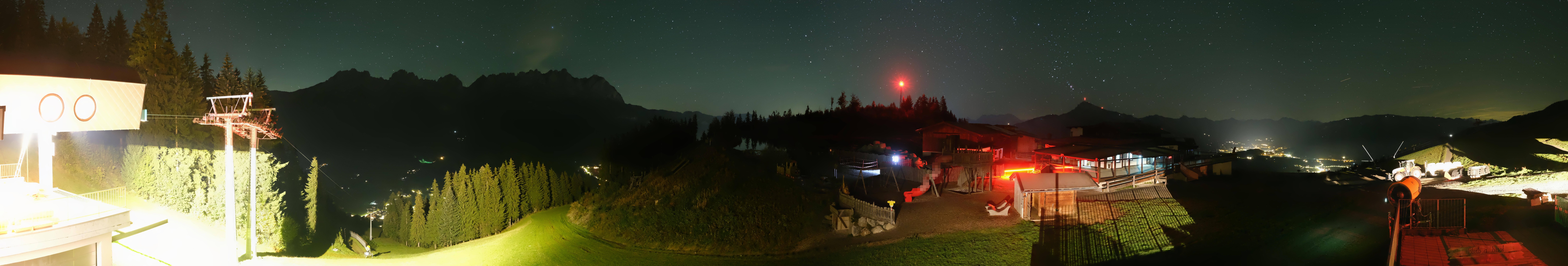 Archiv Foto Webcam Panoramasicht SkiWelt Wilder Kaiser: Astberg