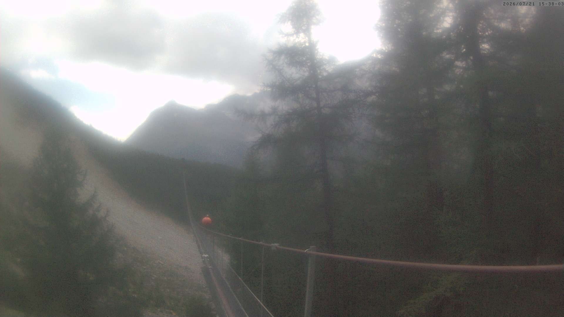 Archiv Foto Webcam Grächen: Charles Kuonen Hängebrücke