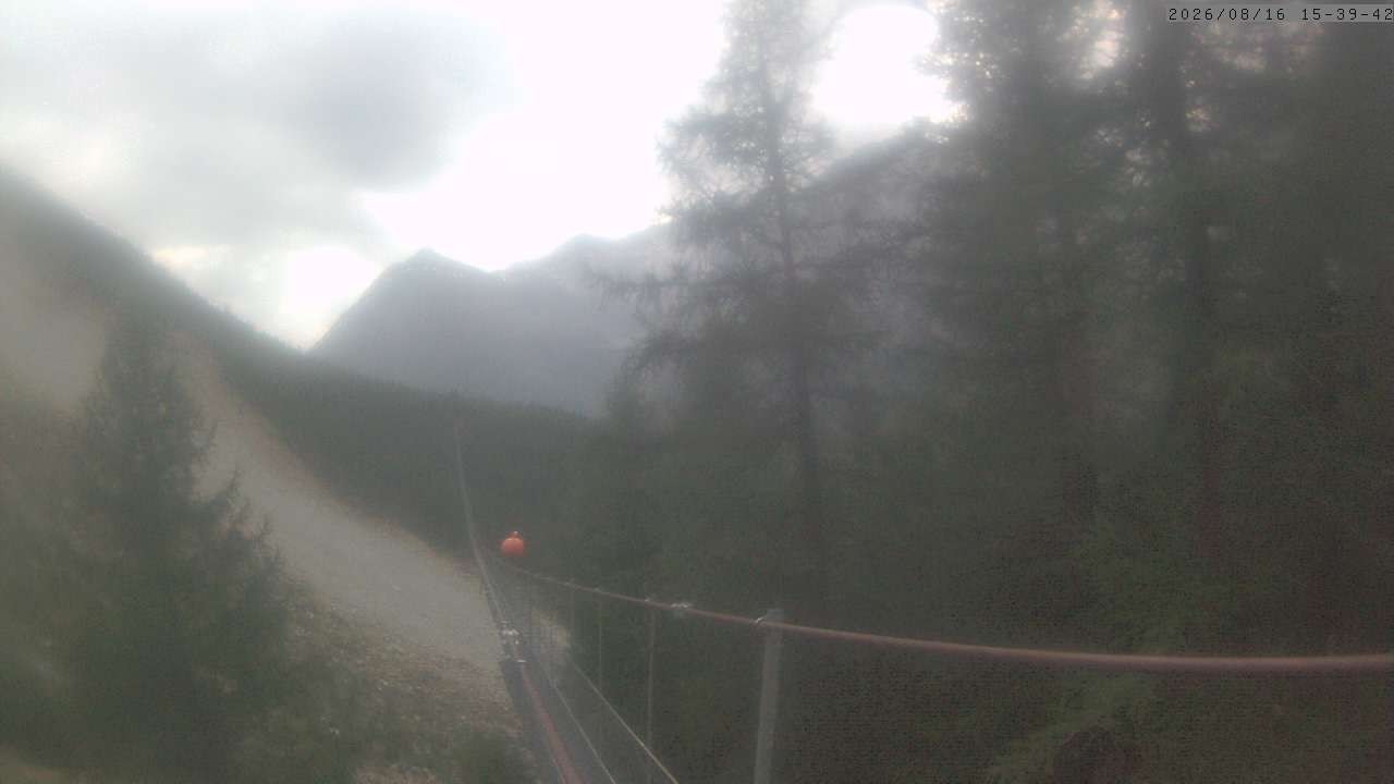 Archiv Foto Webcam Grächen: Charles Kuonen Hängebrücke