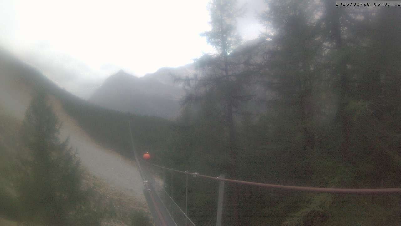 Archiv Foto Webcam Grächen: Charles Kuonen Hängebrücke