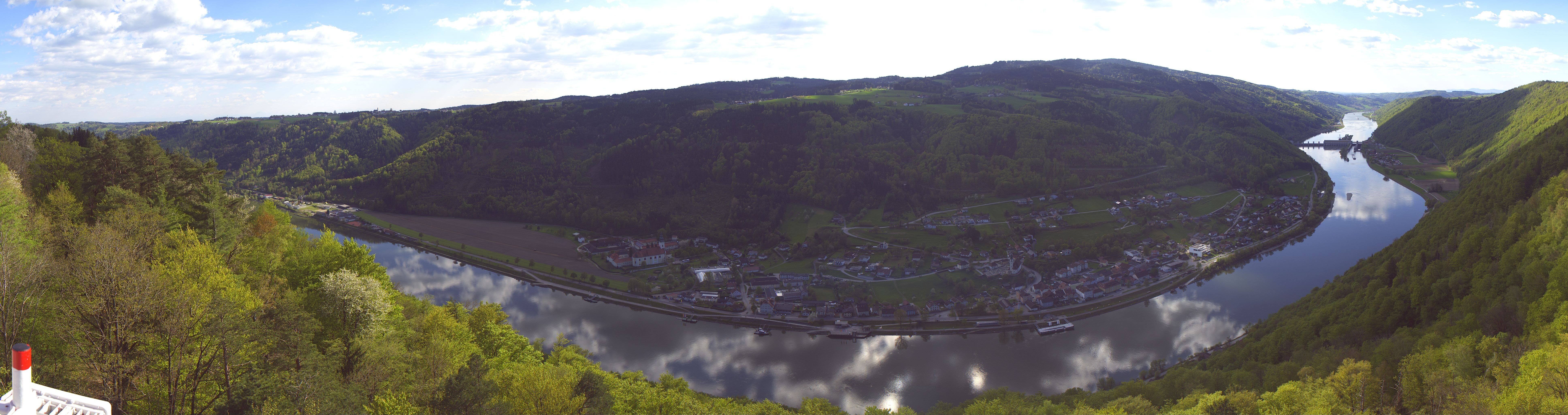 Archiv Foto Webcam Blick auf die Donau vom Penzenstein