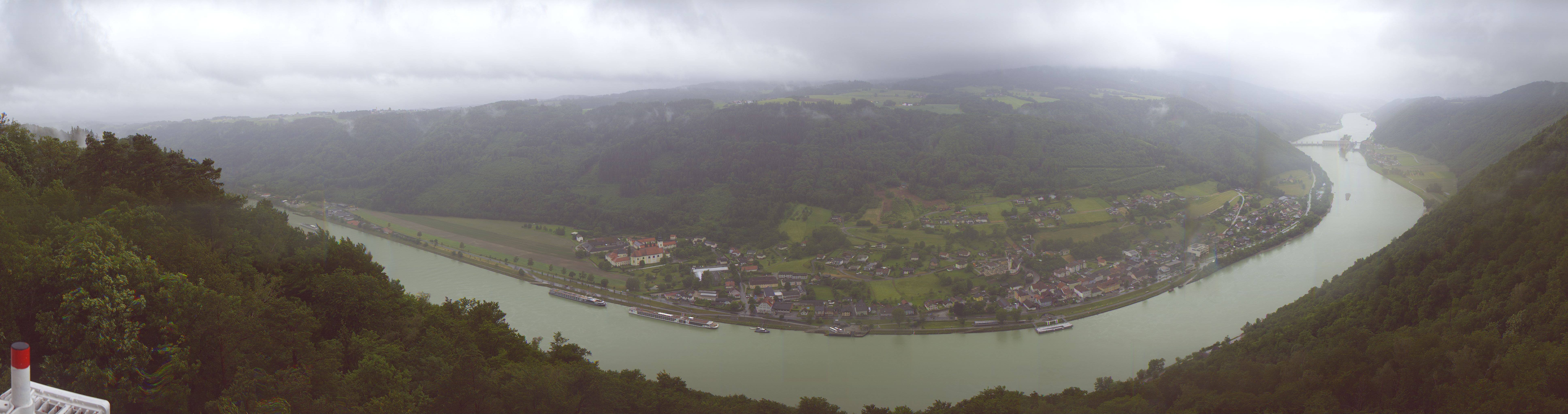 Archiv Foto Webcam Blick auf die Donau vom Penzenstein