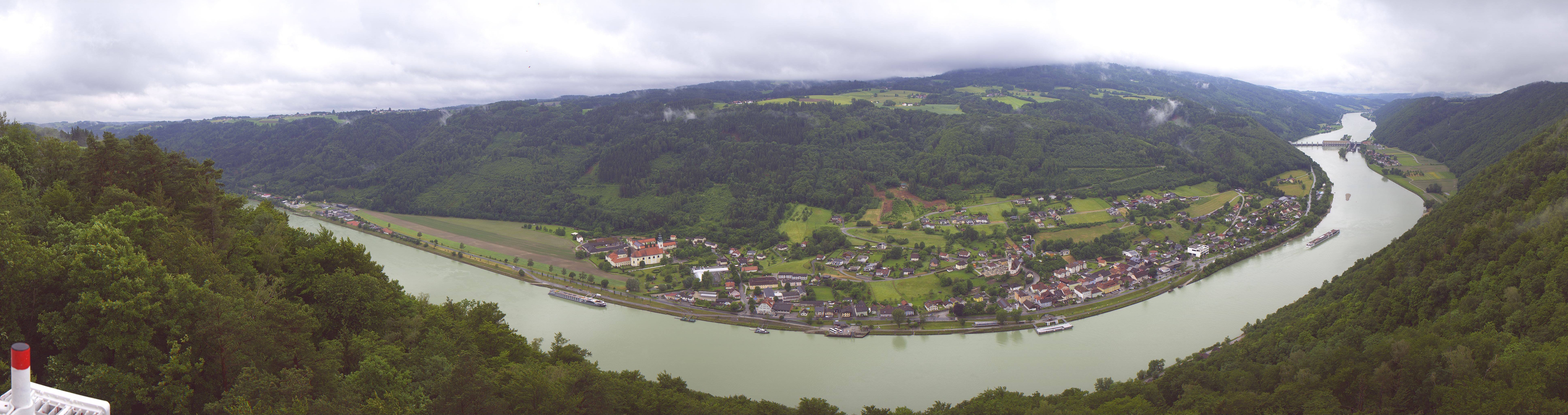 Archiv Foto Webcam Blick auf die Donau vom Penzenstein