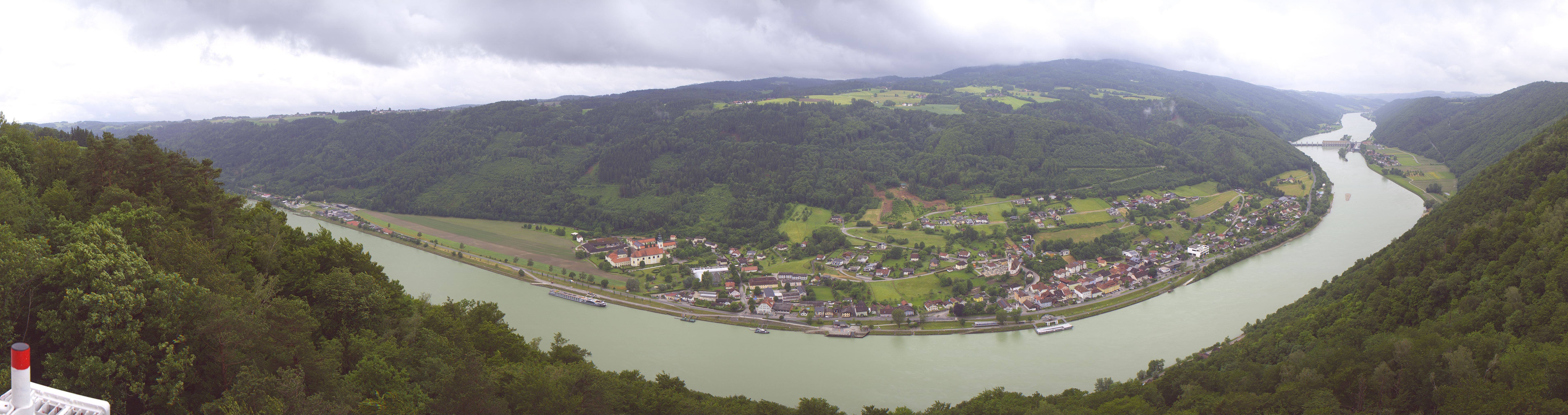 Archiv Foto Webcam Blick auf die Donau vom Penzenstein