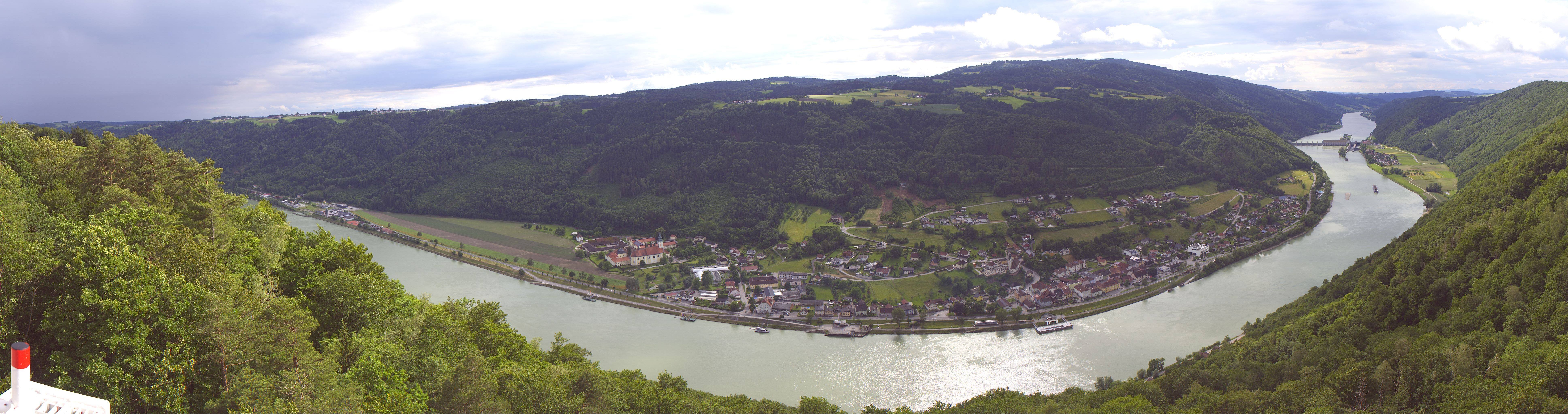 Archiv Foto Webcam Blick auf die Donau vom Penzenstein
