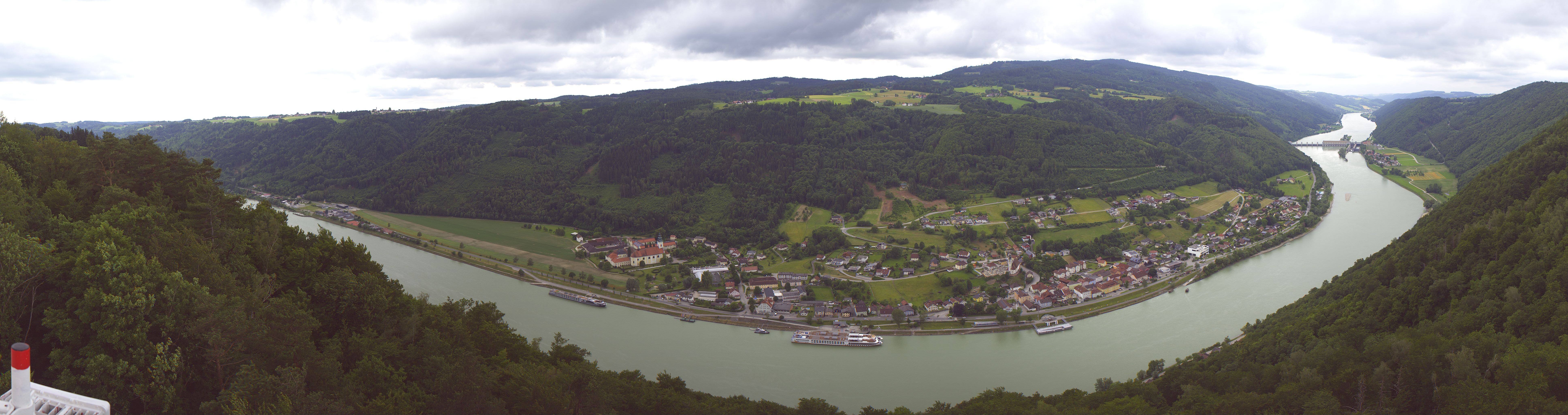 Archiv Foto Webcam Blick auf die Donau vom Penzenstein