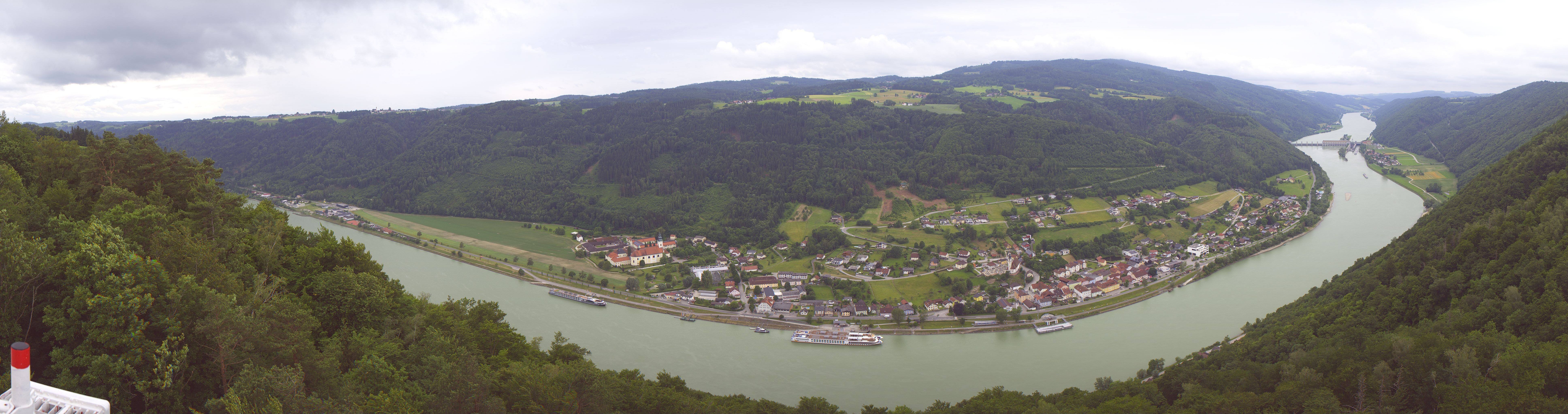 Archiv Foto Webcam Blick auf die Donau vom Penzenstein