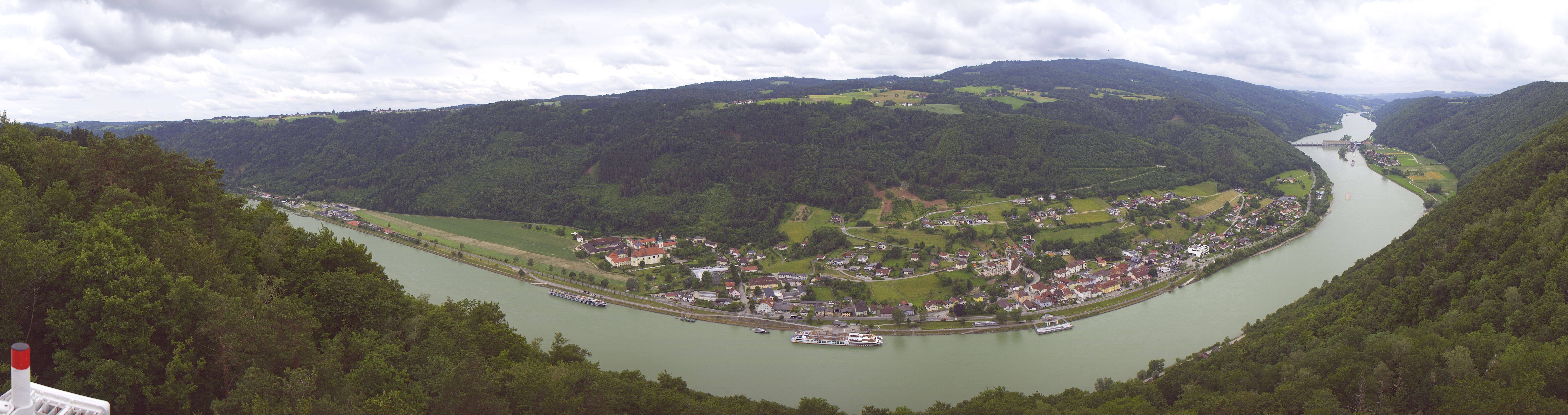 Archiv Foto Webcam Blick auf die Donau vom Penzenstein