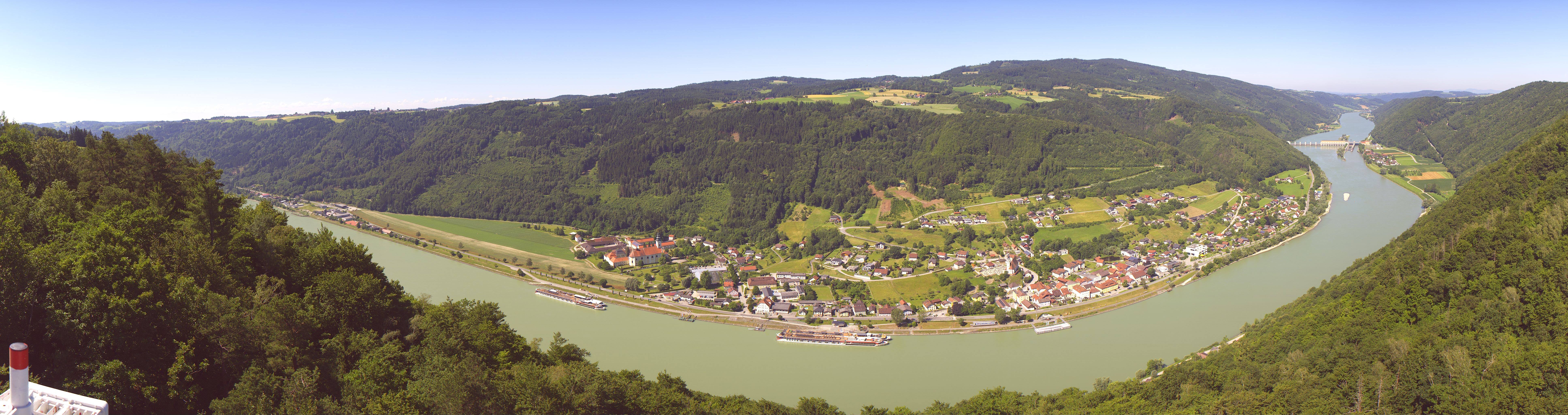 Archiv Foto Webcam Blick auf die Donau vom Penzenstein