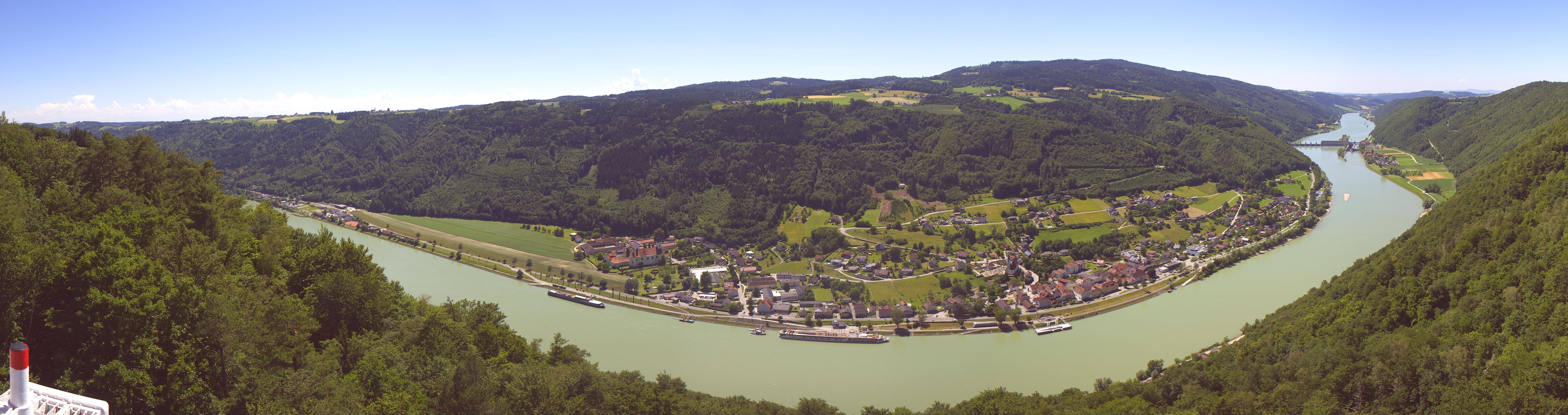Archiv Foto Webcam Blick auf die Donau vom Penzenstein
