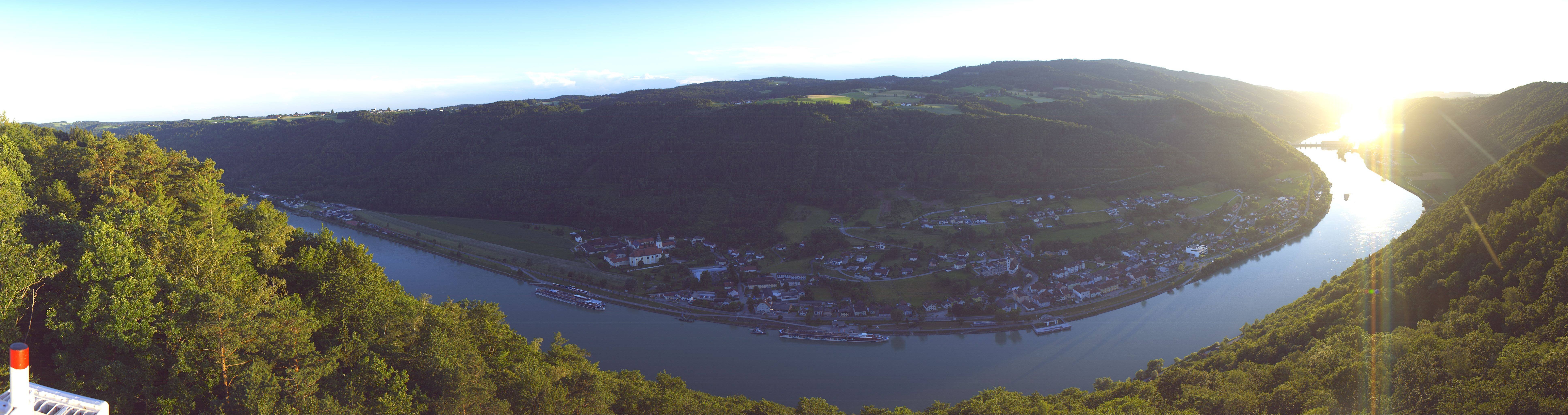 Archiv Foto Webcam Blick auf die Donau vom Penzenstein