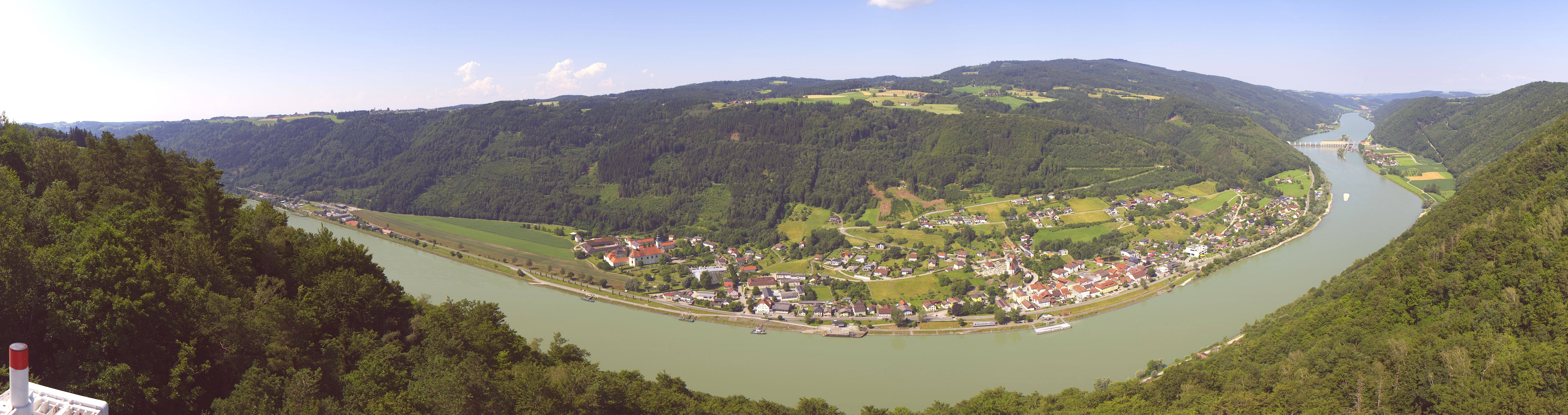 Archiv Foto Webcam Blick auf die Donau vom Penzenstein