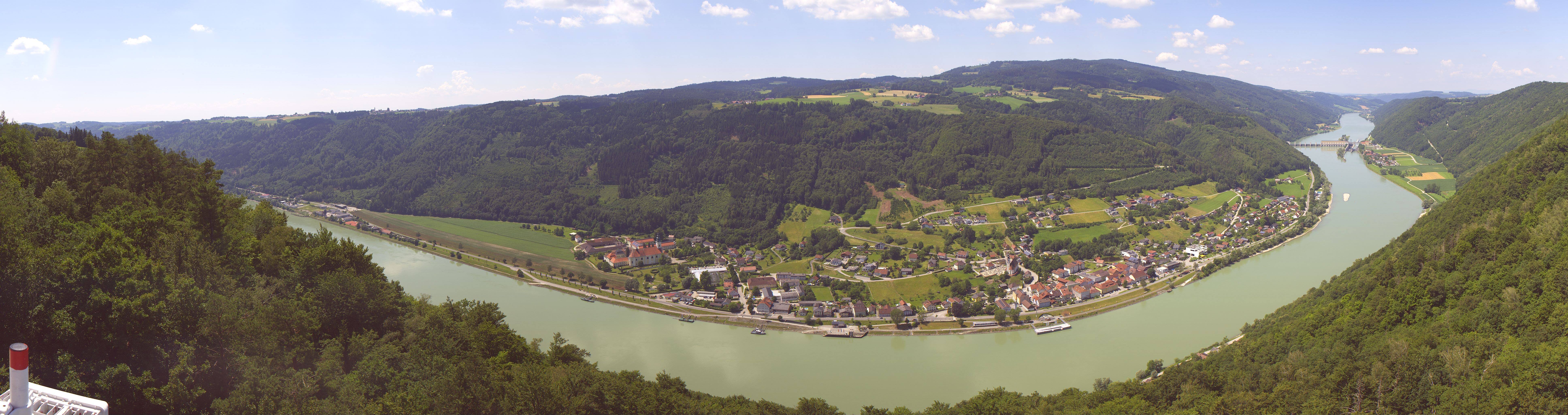 Archiv Foto Webcam Blick auf die Donau vom Penzenstein