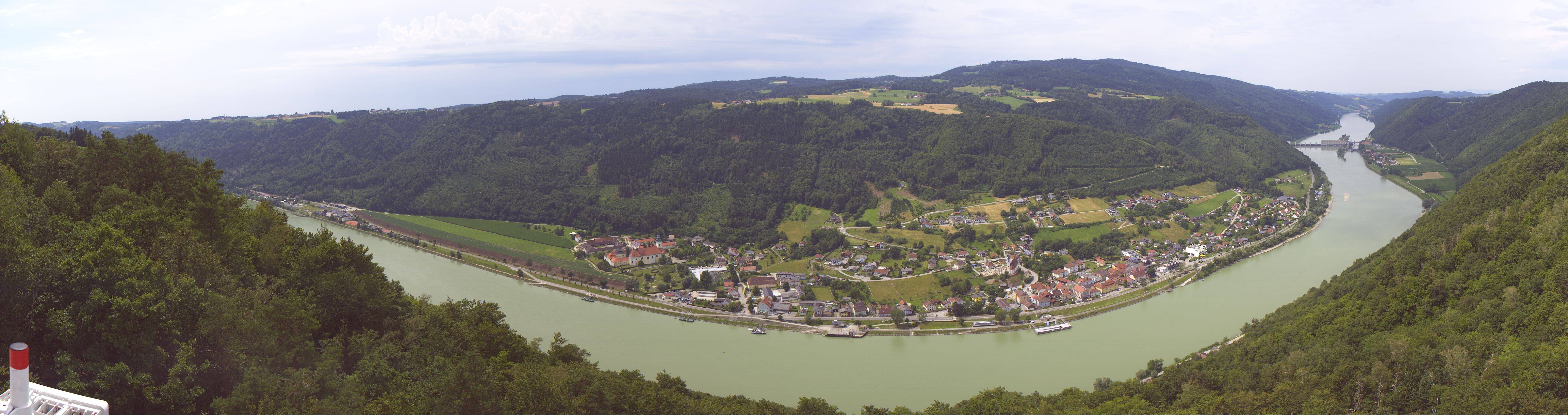 Archiv Foto Webcam Blick auf die Donau vom Penzenstein