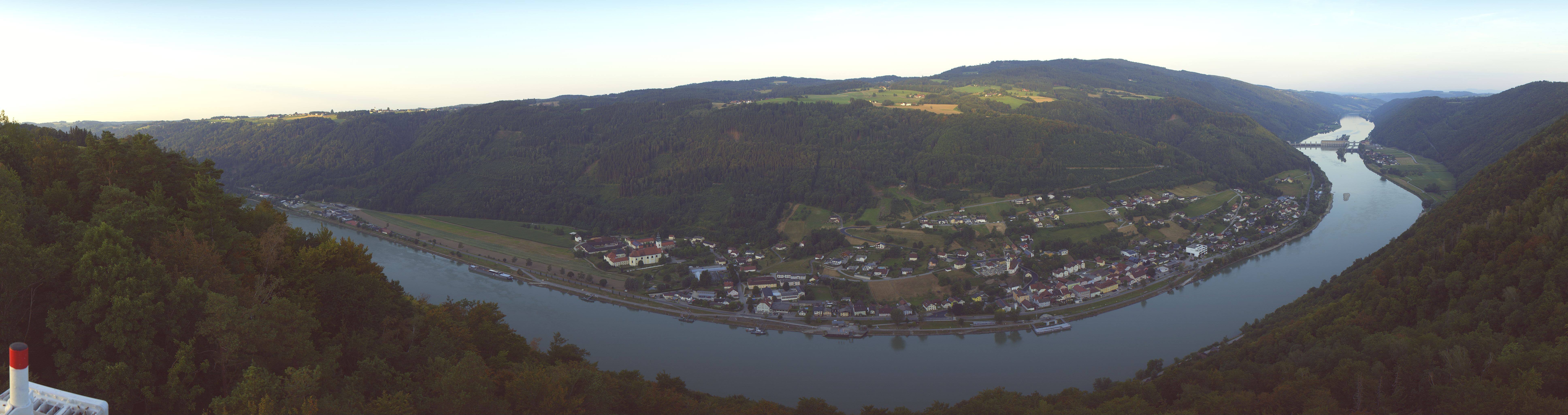 Archiv Foto Webcam Blick auf die Donau vom Penzenstein