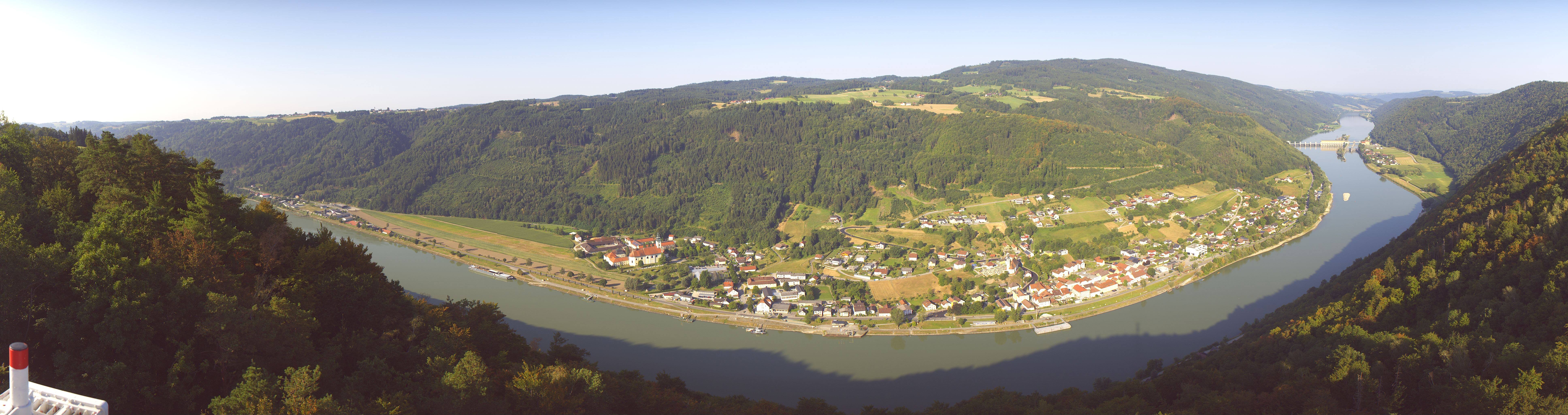 Archiv Foto Webcam Blick auf die Donau vom Penzenstein